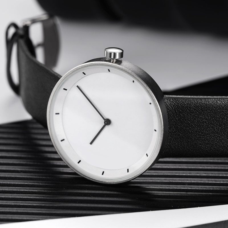 YAZOLE - Elegant Minimalist Design