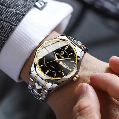 BOND - Elegant Half-Moon Design