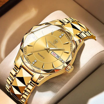 BOND - Elegant Half-Moon Design