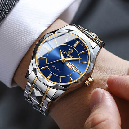 BOND - Elegant Half-Moon Design